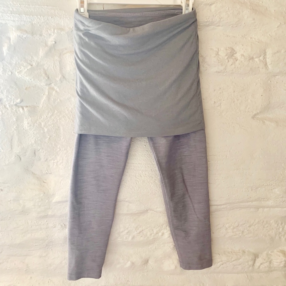 🍋lululemon yin to you crop with or without skirt